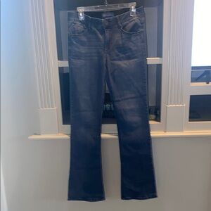 Democracy Ladies Size 8 AB Technology. Slight flare